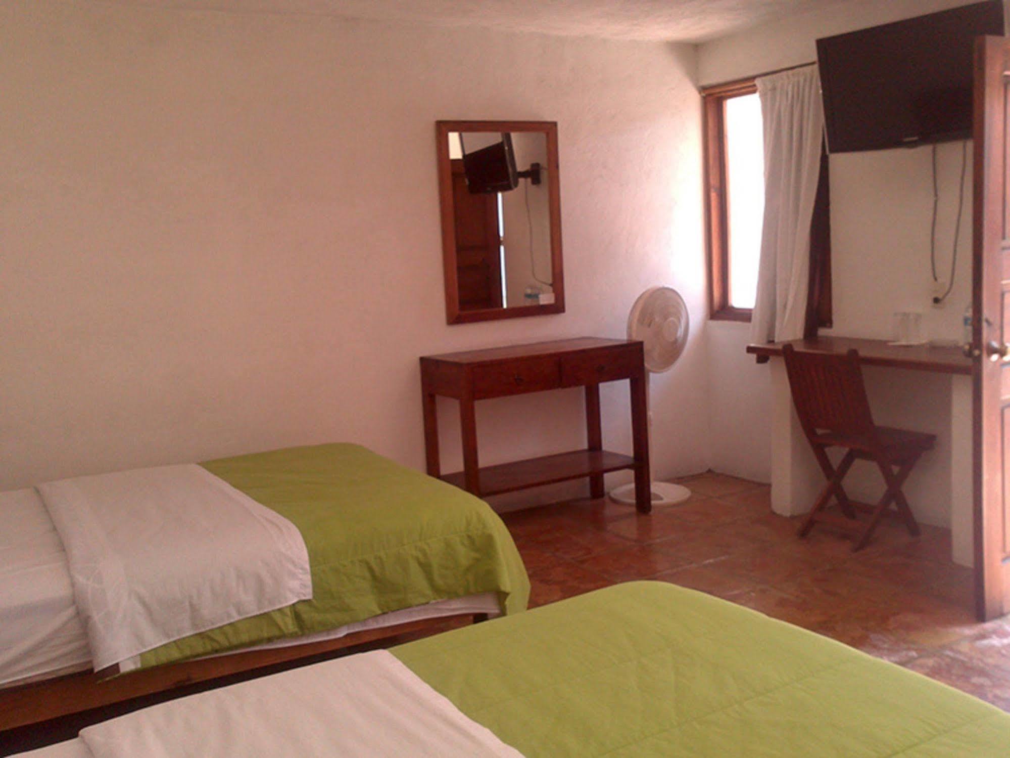 Hotel El Arco Valle de Bravo Exterior photo